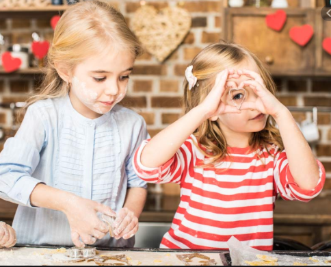 Simple Ways to Keep Your Entire Family Busy at Home